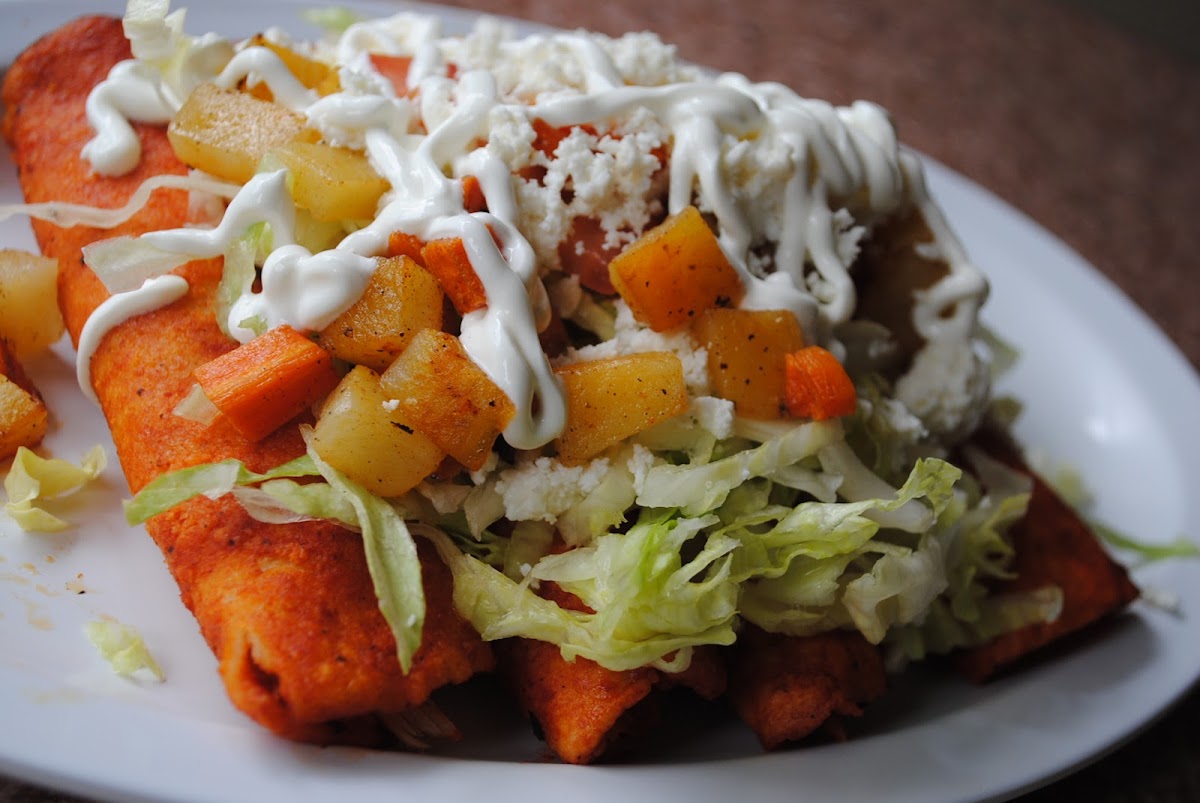 Canelitas Restaurant Photos 2